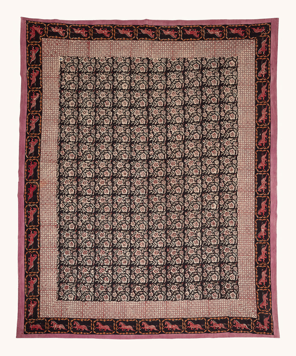 Doing Goods – Maggie Horse Single Plaid