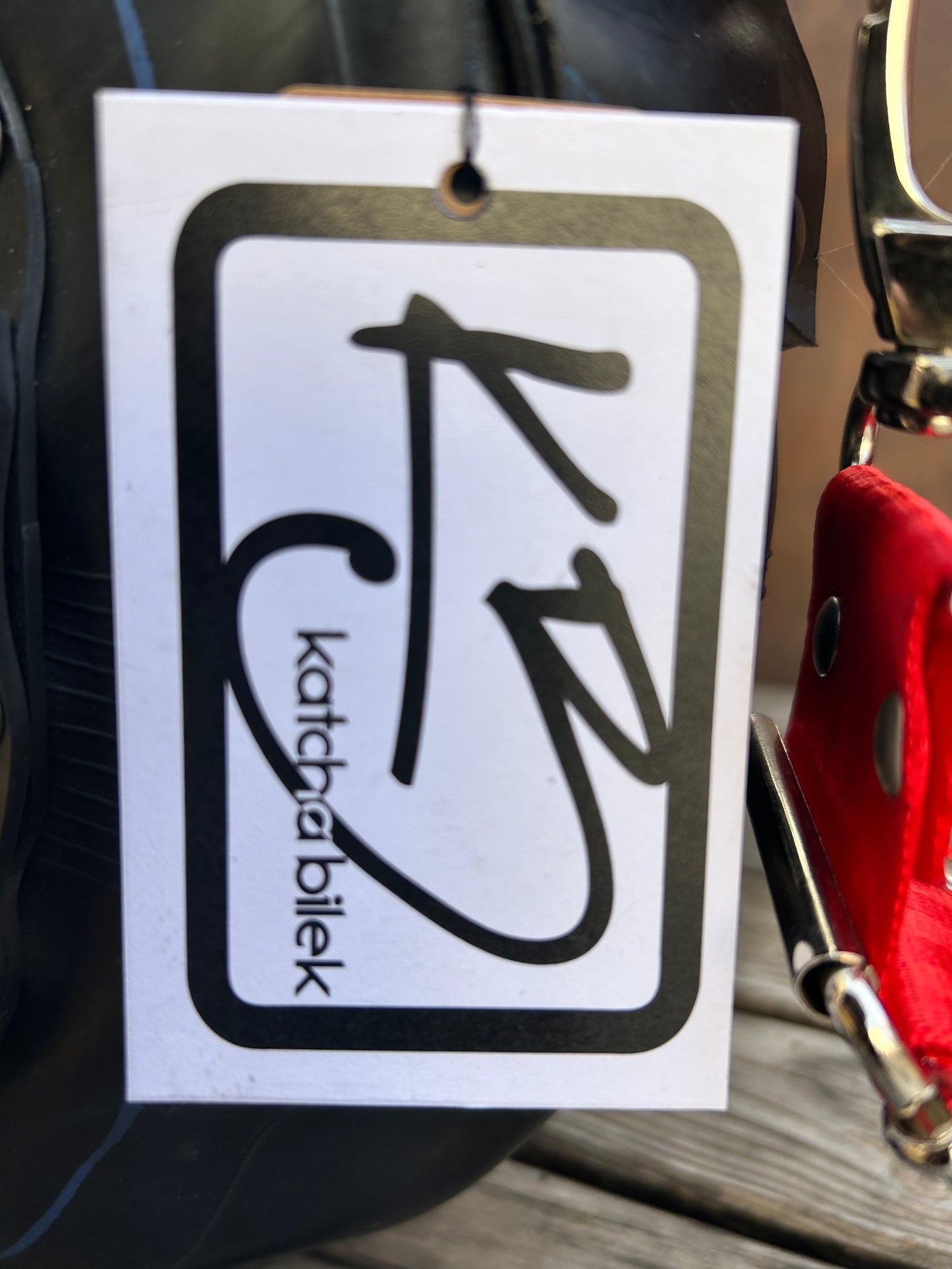 Geldbörse aus LKW-Schläuchen / Designerin Katcha Bilek