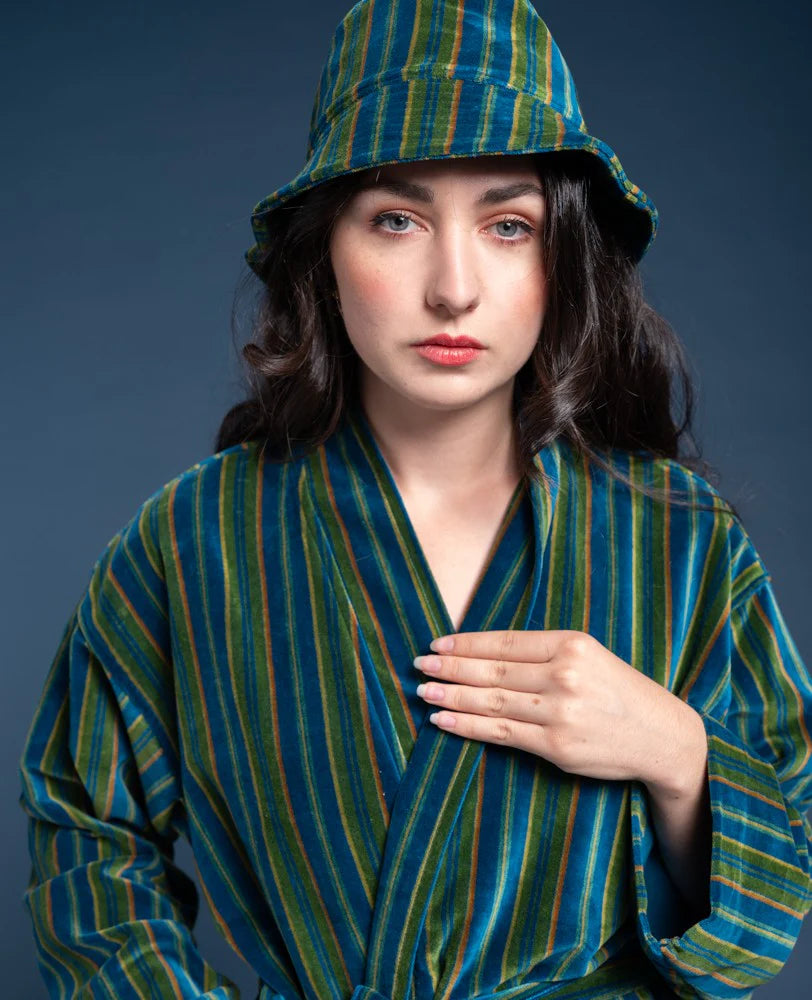 Samtener Morgenmantel, Bademantel von Les Touristes Paris – 100% Baumwolle