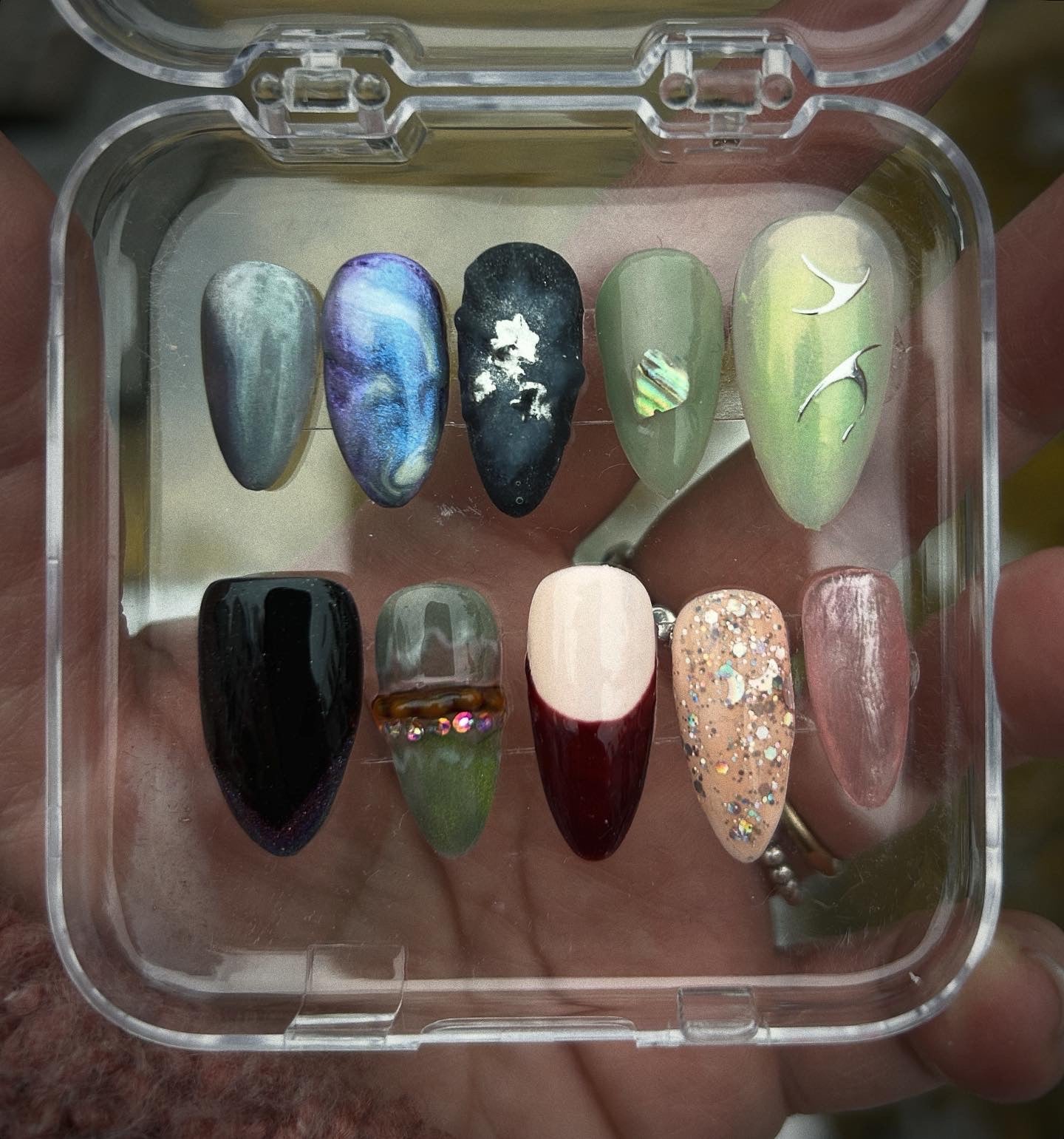 Set Press on Nails made by @managerienails