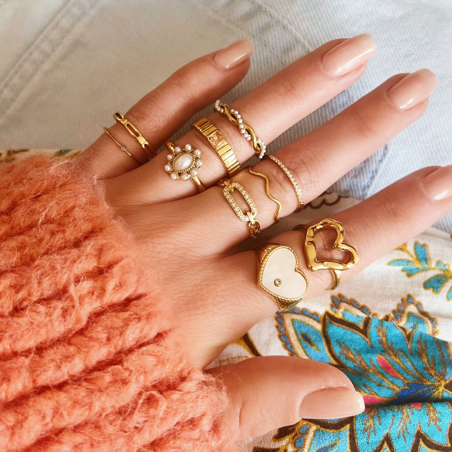 Vintage-Ring aus Edelstahl mit Perlensteinen - Gold