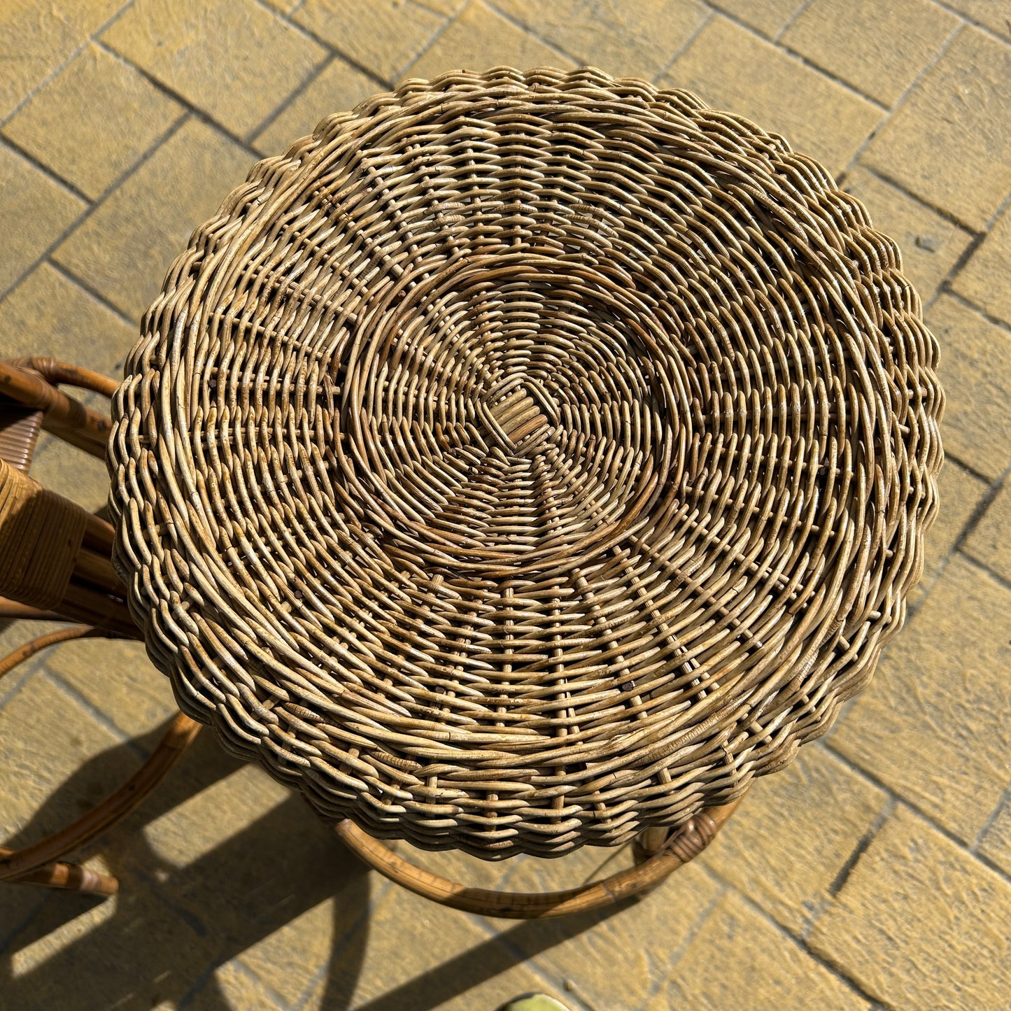 3 Stück Barhocker aus Rattan