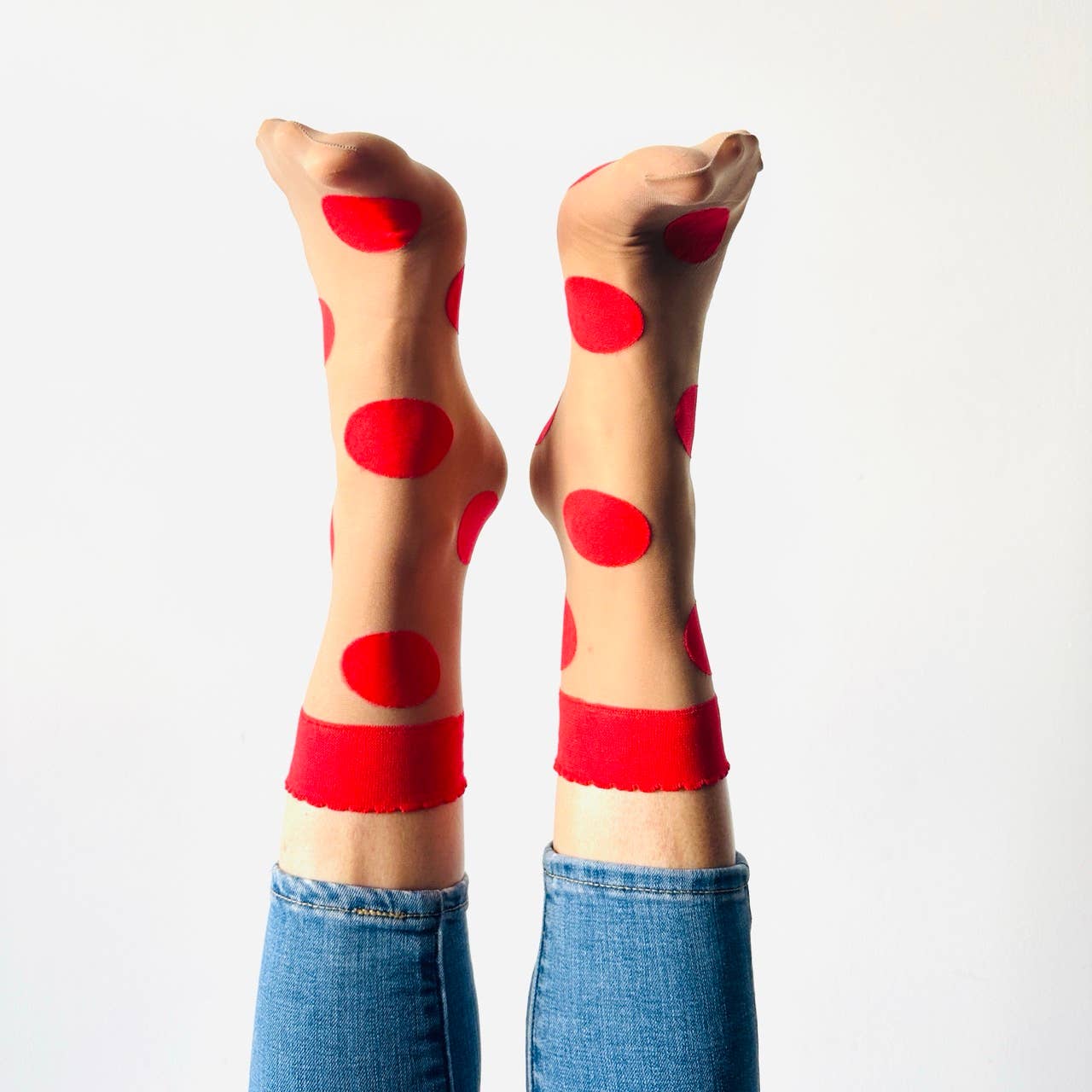 Isabelle rote große Tupfen-Fantasiesocke