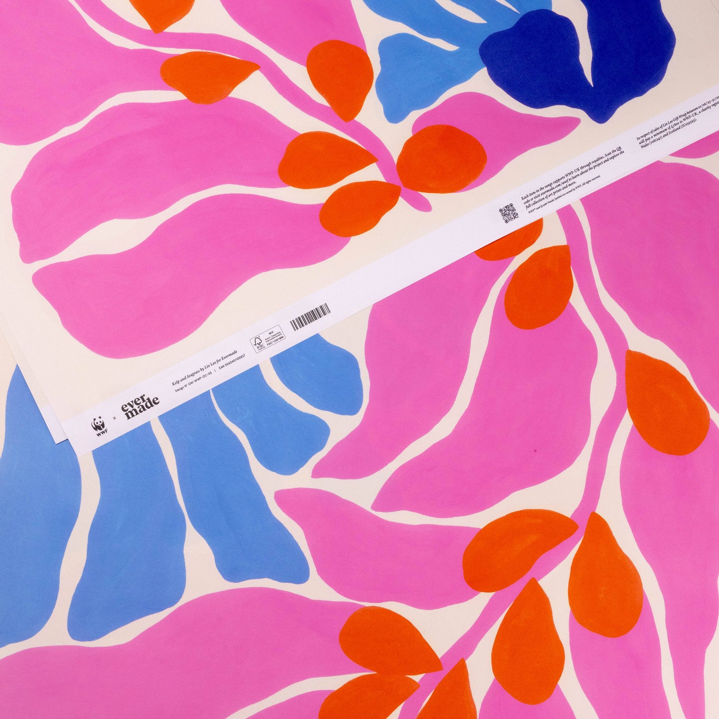 Geschenkpapier mit Tang und Seegras von Liv Lee x WWF