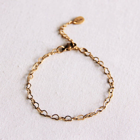 Feines Herzkettenarmband – rostfreier Stahl & vergoldet
