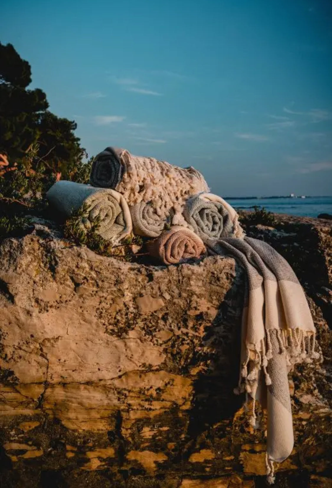 Hamamtuch/Saunatuch/Badetuch mit Fransen aus 100% Baumwolle