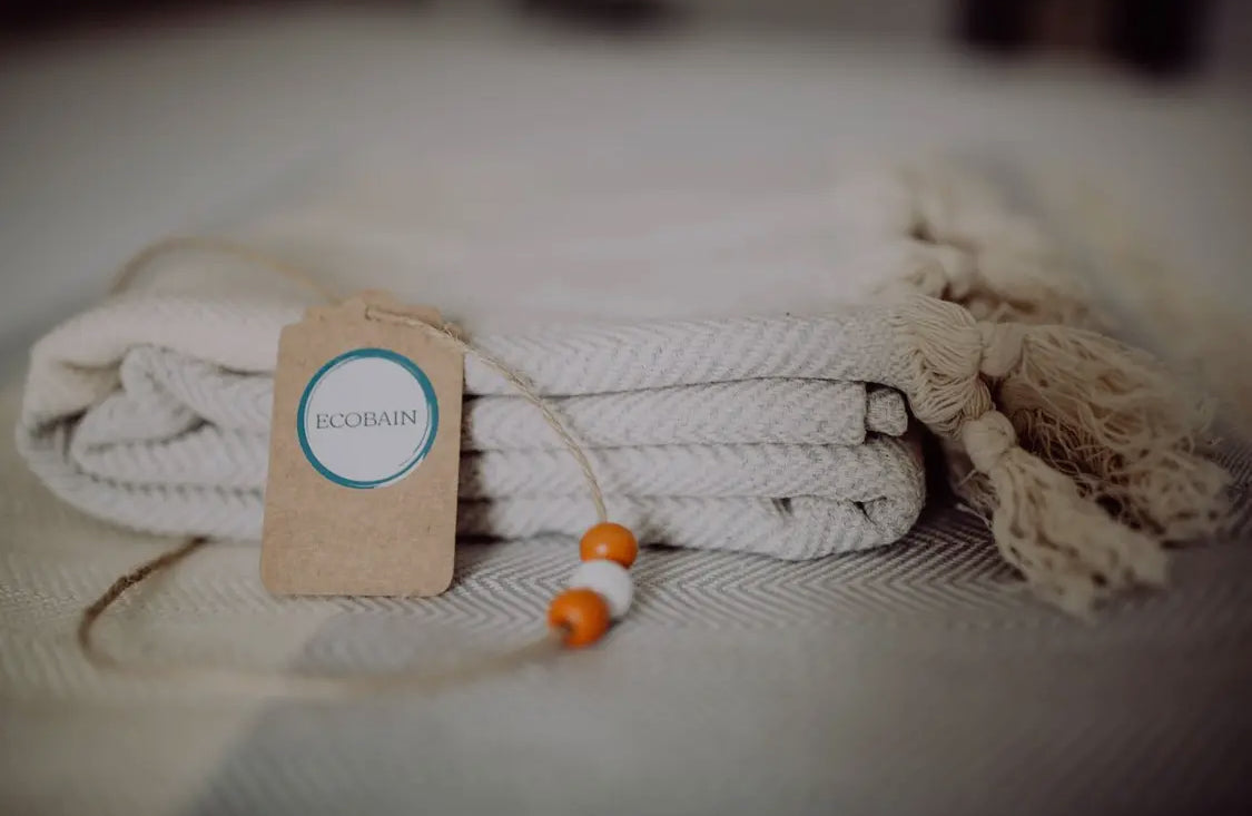 Hamamtuch/Saunatuch/Badetuch mit Fransen aus 100% Baumwolle