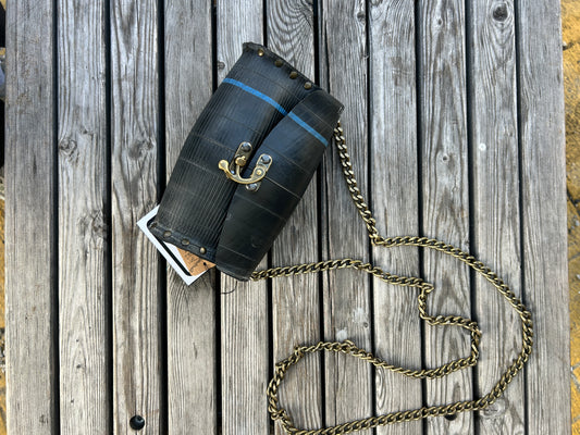 Handtasche aus LKW-Schläuchen / Designerin Katcha Bilek