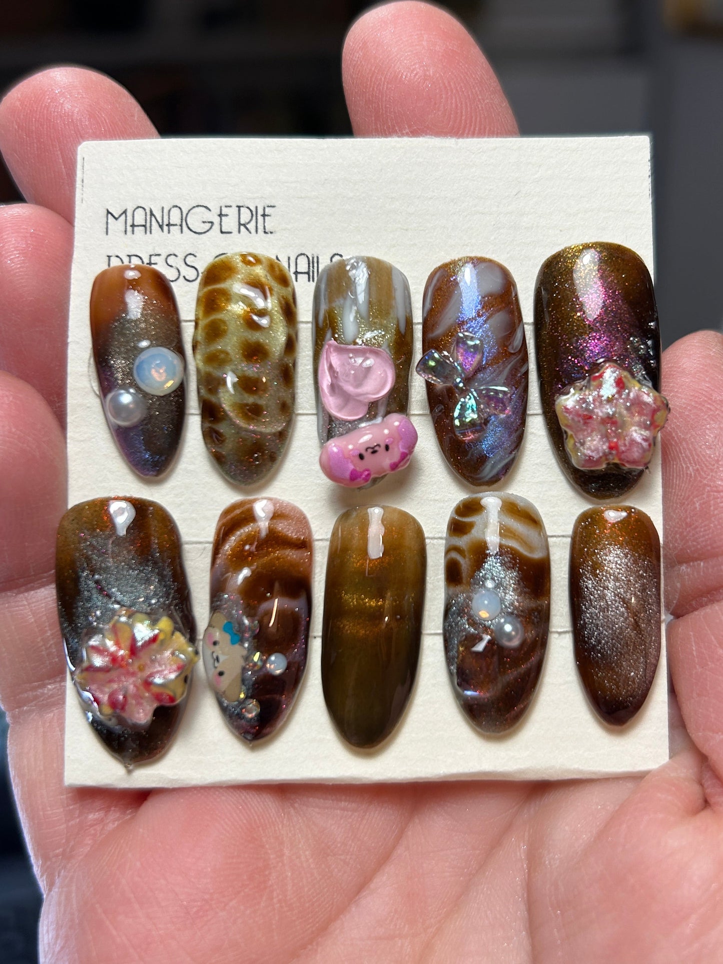 Set Press on Nails made by @managerienails