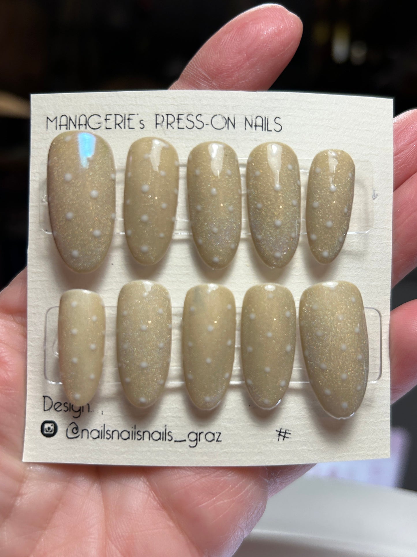 Set Press on Nails made by @managerienails