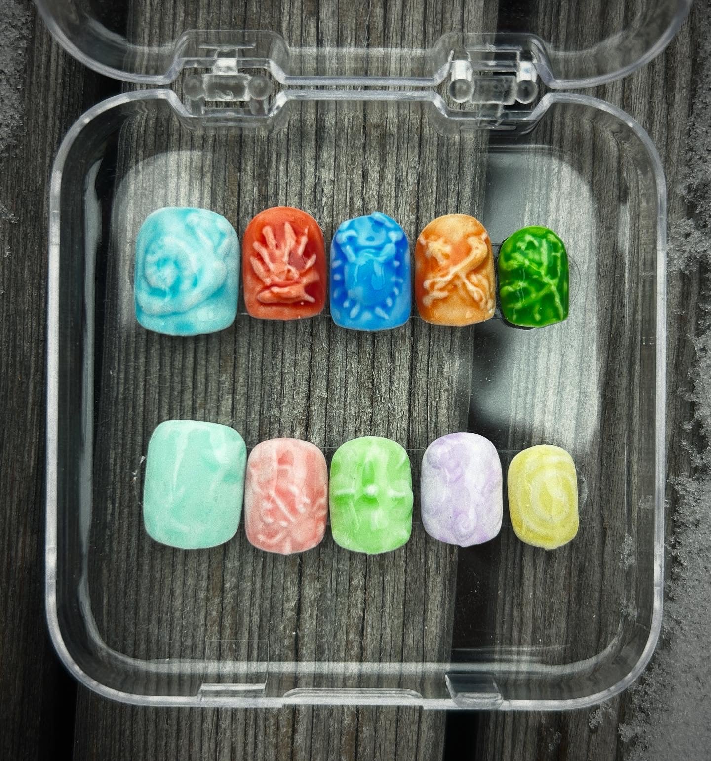 Set Press on Nails made by @managerienails