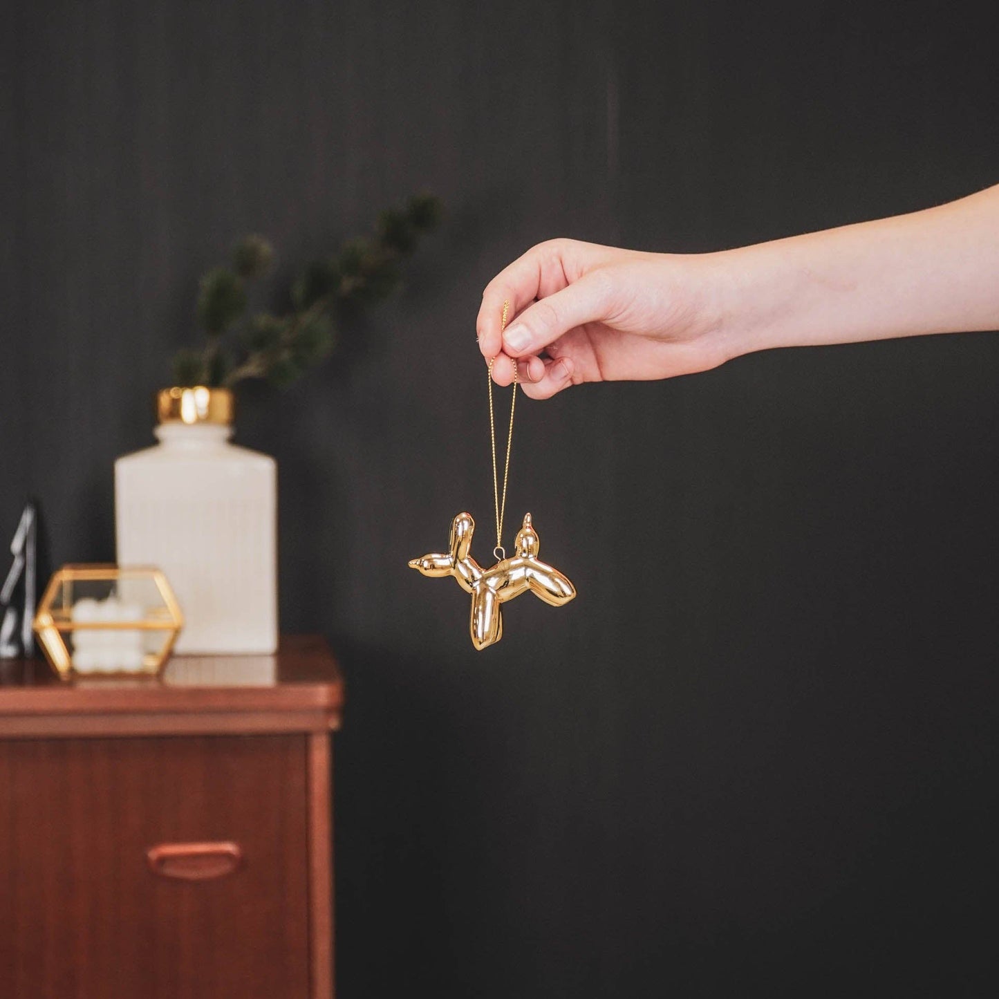 Ornament - Luftballon-Hund Anhänger - Keramik - Gold - 6,5x3x6cm