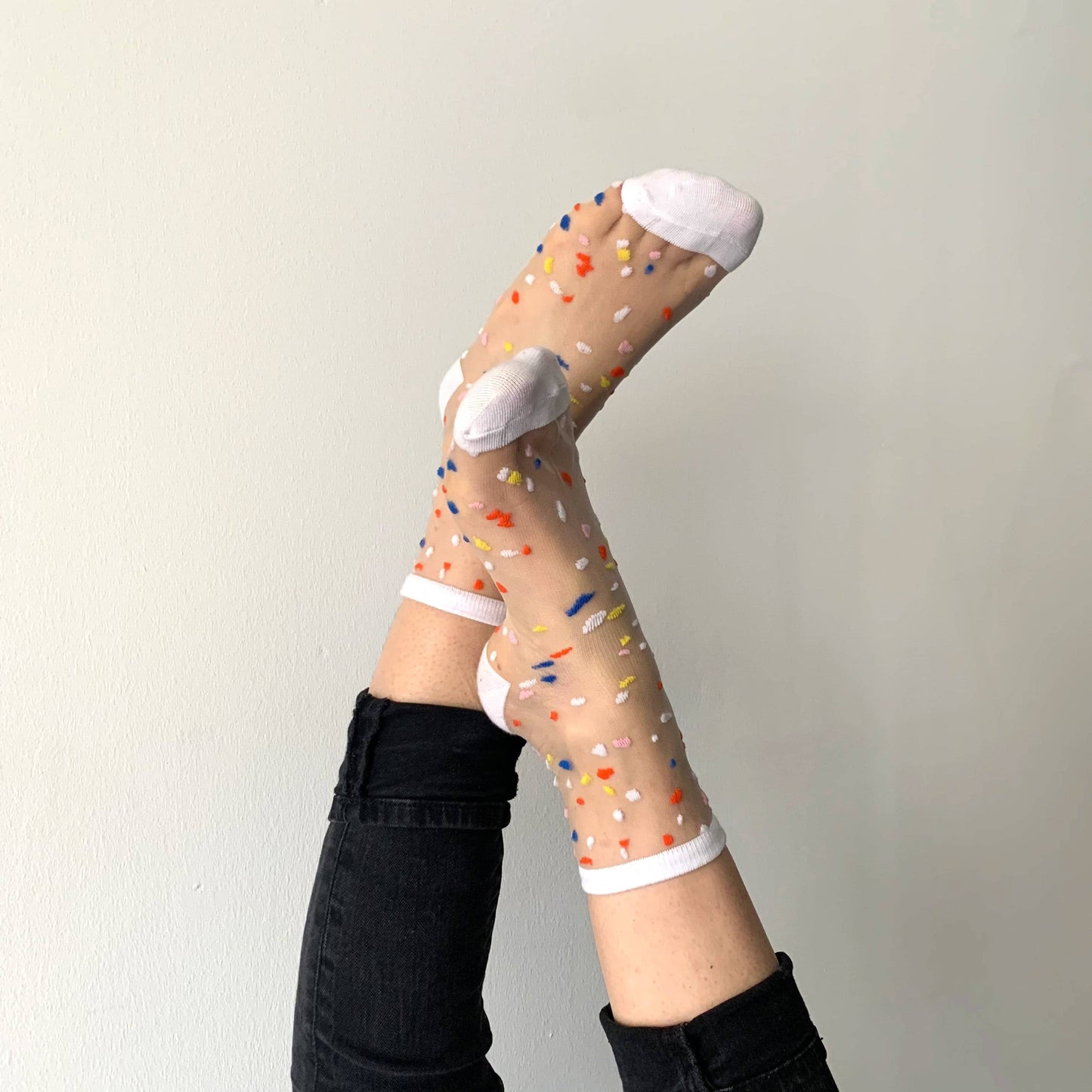 Annabelle - Transparente Fantasy-Socke mit Konfettimotiv für Damen: Weiß